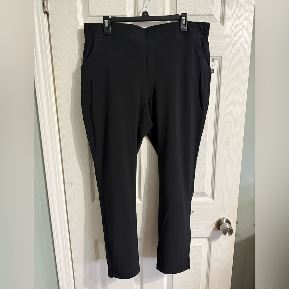 Eddie Bauer Athletic Pants